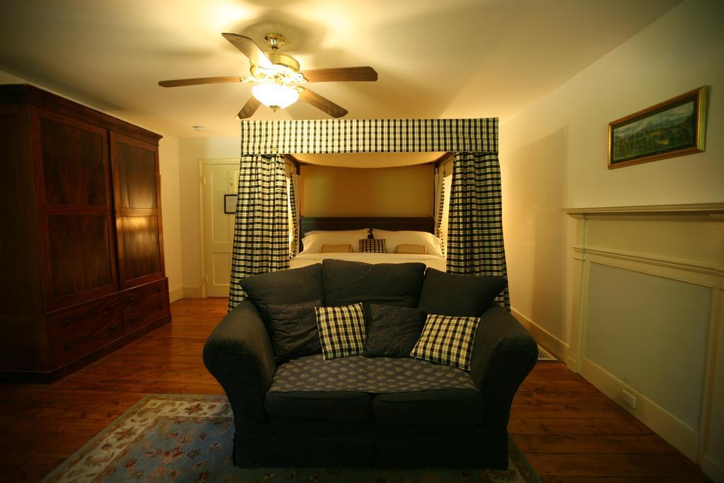The Stone House Bed And Breakfast Hurley Номер фото